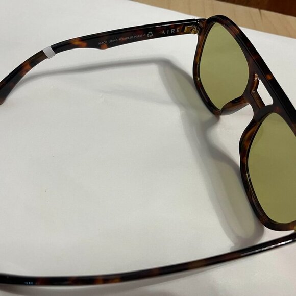 AIRE Whirlpool Dark Tort Aviator Sunglasses Khaki Lens Unisex NWOT main image 6